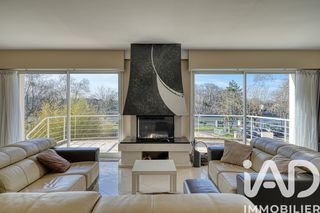  Maison � vendre 10 pi�ces 247 m�