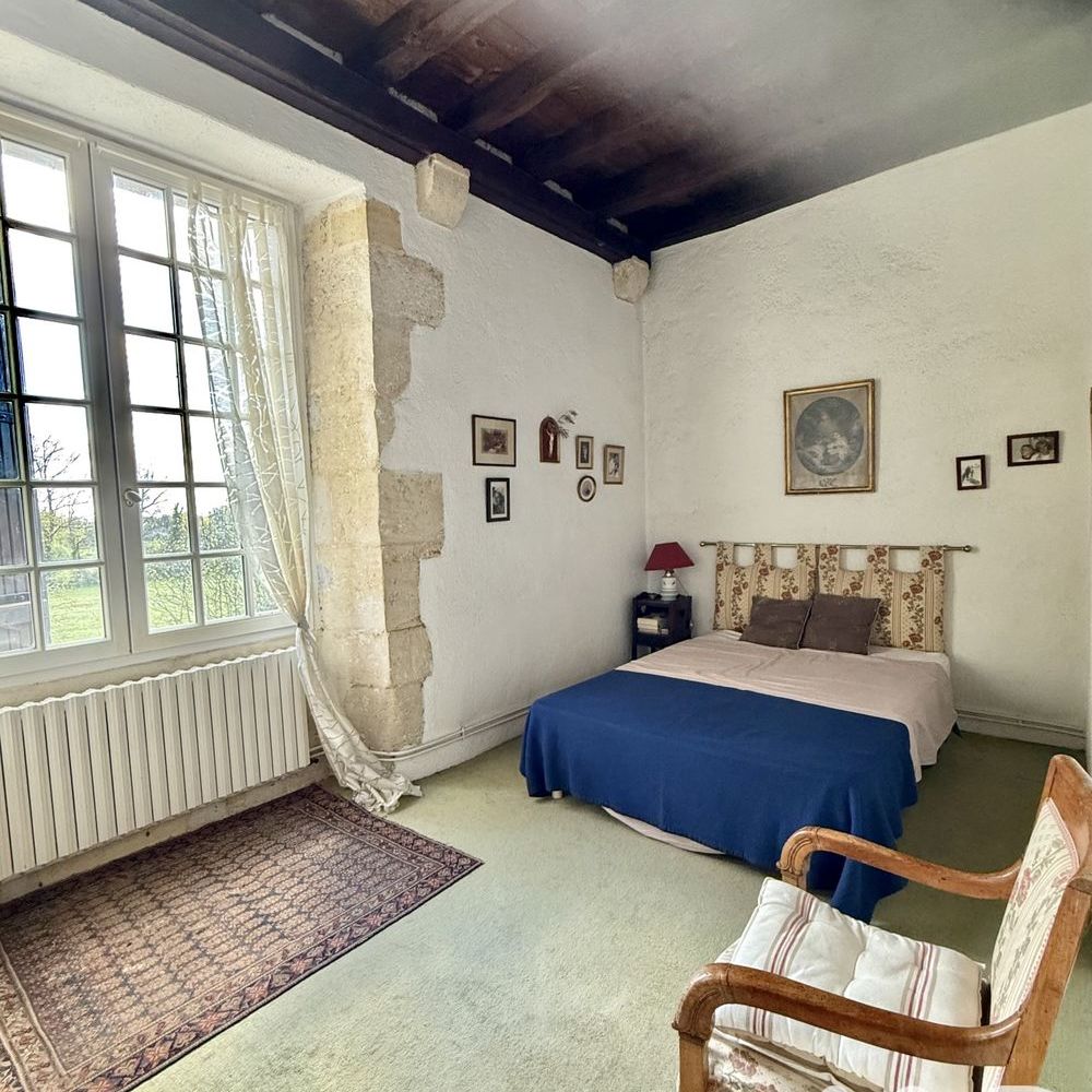 � vendre  Maison Baron (33750)