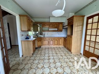  Maison � vendre 7 pi�ces 210 m�