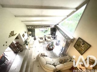  Maison � vendre 8 pi�ces 180 m�