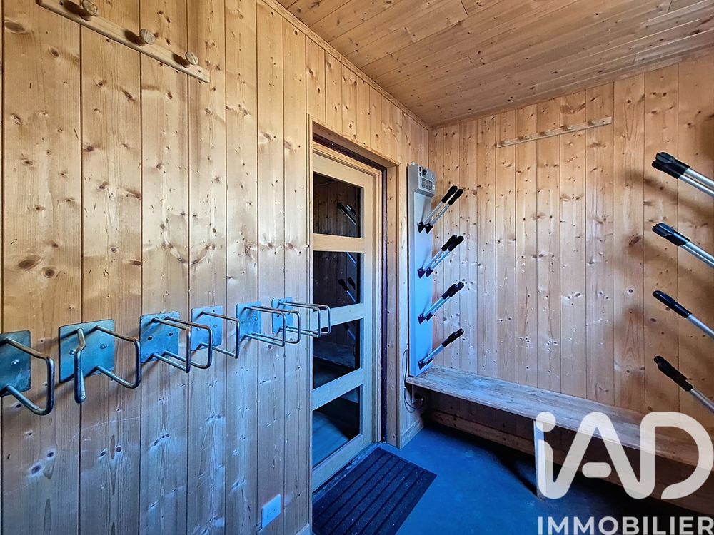 � vendre  Maison Besse-et-Saint-Anastaise (63610)