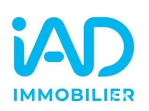   Vente Ferme 4 pi�ces Maison - 4 pi�ce(s) - 172 m�