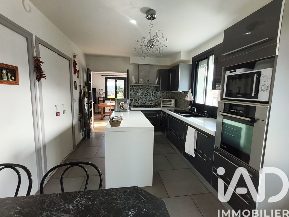 � vendre  Maison Argel�s-Gazost (65400)