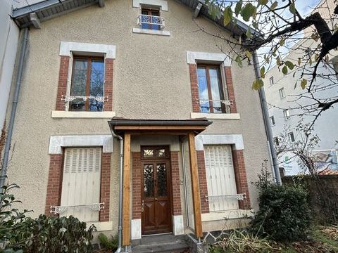   Vente Maison de ville 6 pi�ces Maison - 6 pi�ce(s) - 148 m�