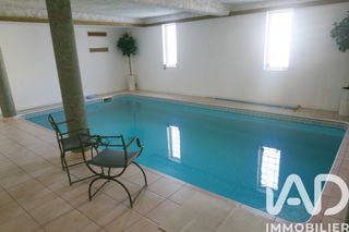  Villa � vendre 13 pi�ces 423 m�