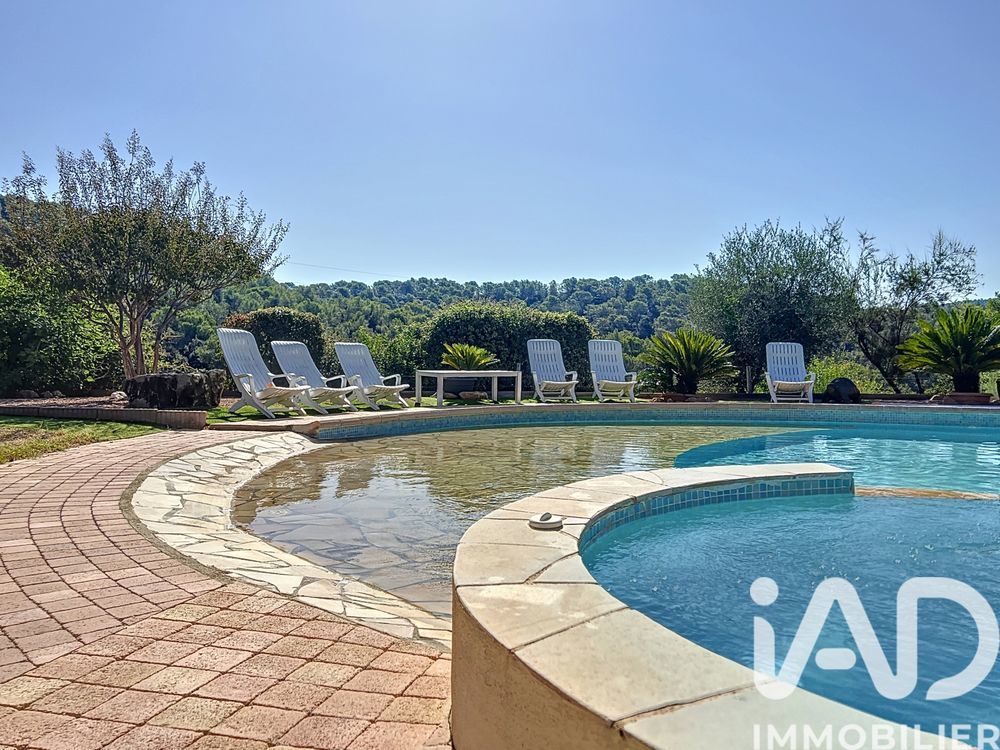 � vendre  Maison Pierrefeu-du-Var (83390)