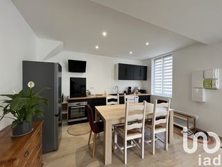  Immeuble � vendre 103 m�