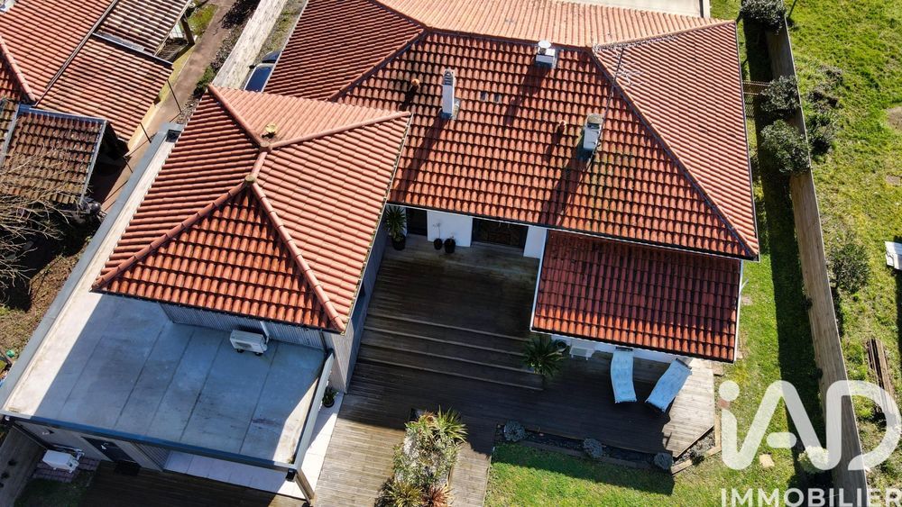 � vendre  Maison Tosse (40230)