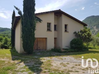  Villa � vendre 6 pi�ces 191 m�