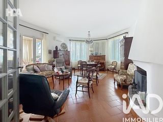  Maison � vendre 8 pi�ces 198 m�