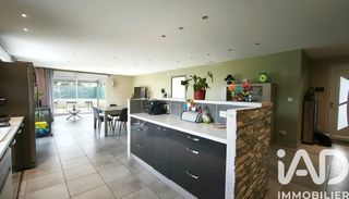  Maison � vendre 9 pi�ces 230 m�