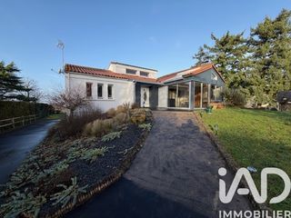  Villa � vendre 7 pi�ces 210 m�