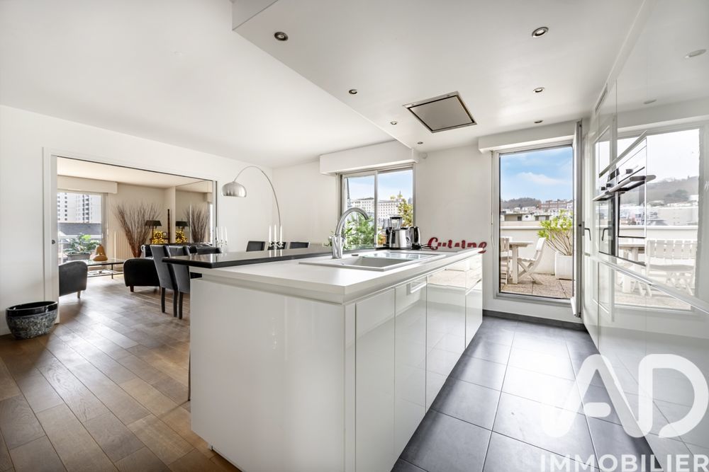 � vendre  Appartement Suresnes (92150)