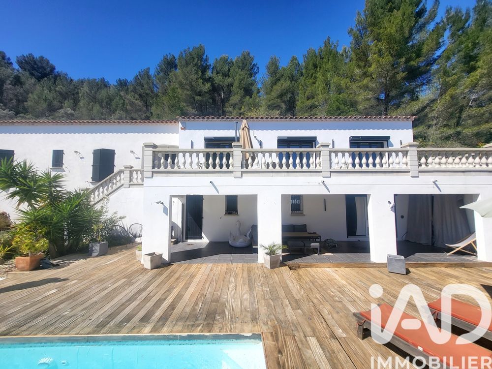 � vendre  Maison Cuers (83390)