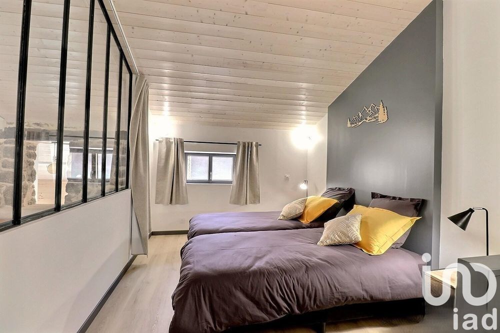 � vendre  Maison Saint-Victor (07410)