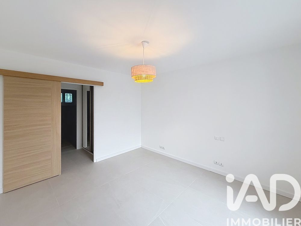 � vendre  Maison Dommartin (69380)