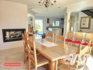  Maison � vendre 8 pi�ces 218 m�