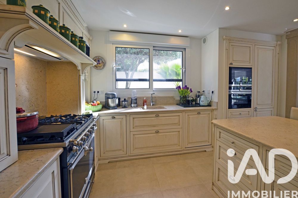 � vendre  Villa Mandelieu-la-Napoule (06210)