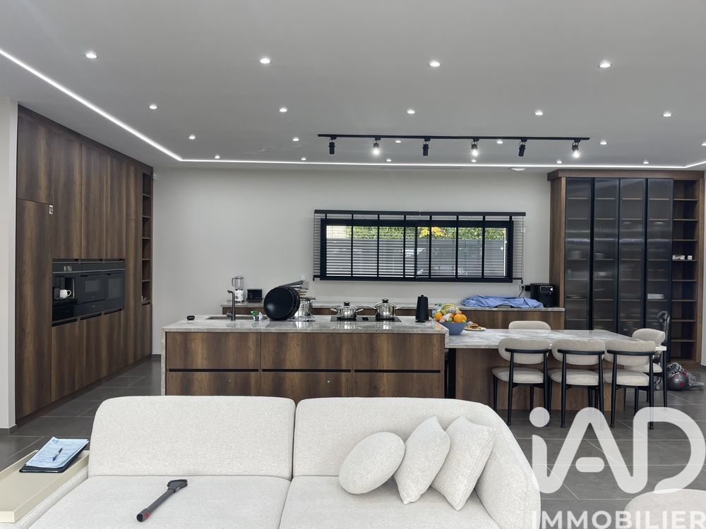 � vendre  Maison Sens (89100)