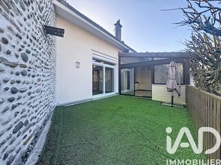  Immeuble � vendre 82 m�