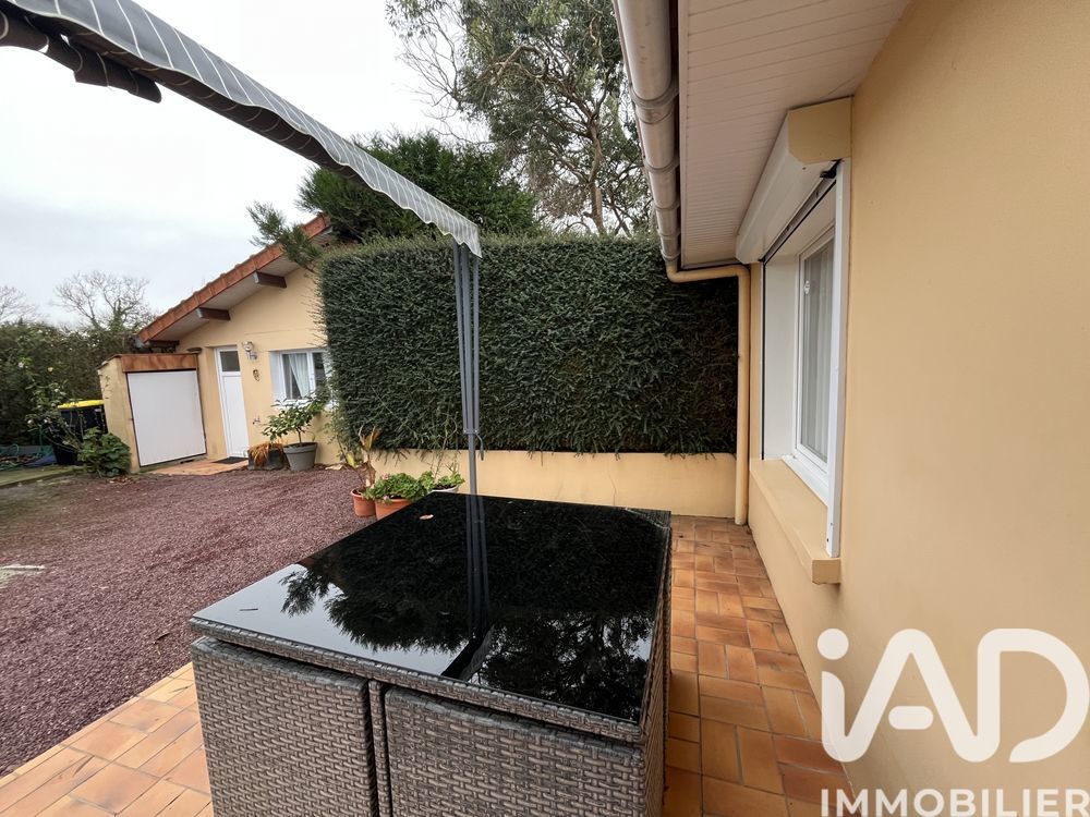 � vendre  Maison Sainte-M�re-�glise (50480)