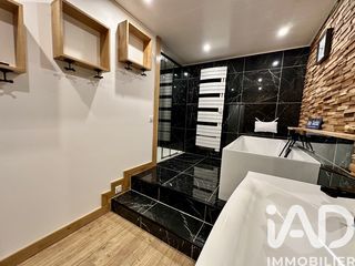  Appartement � vendre 5 pi�ces 200 m�