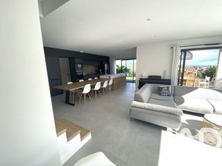  Maison � vendre 7 pi�ces 165 m�