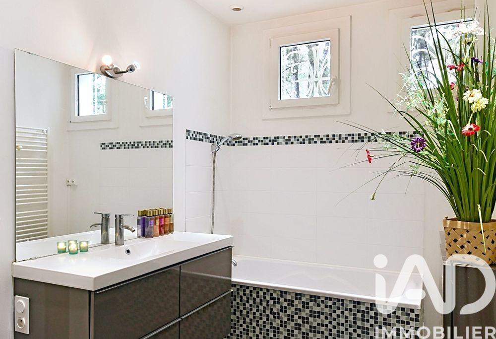 � vendre  Maison La Chapelle-sur-Erdre (44240)