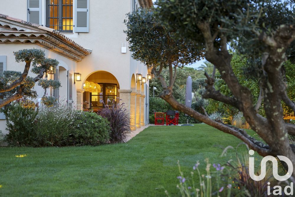 � vendre  Maison Saint-Tropez (83990)