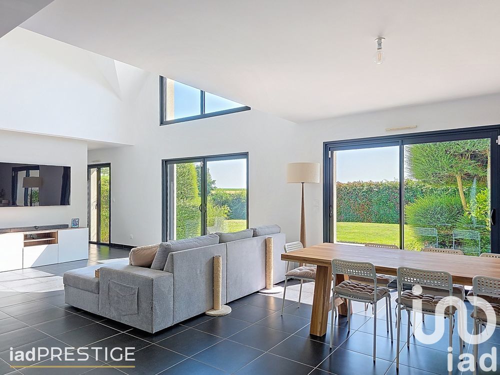 � vendre  Maison Saint-Jacques-sur-Darn�tal (76160)