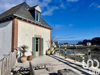  Maison � vendre 9 pi�ces 213 m�