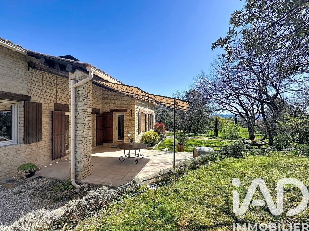 � vendre  Maison Gordes (84220)