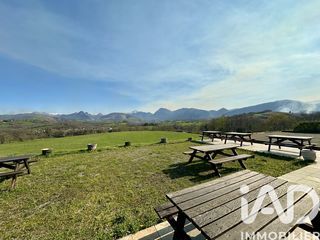  Maison � vendre 15 + pi�ces 830 m�