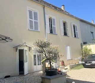  Immeuble � vendre 220 m�