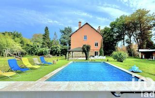  Maison � vendre 10 pi�ces 300 m�