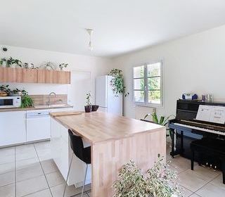  Maison � vendre 8 pi�ces 165 m�