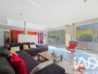  Villa � vendre 6 pi�ces 200 m�