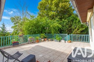  Maison � vendre 8 pi�ces 225 m�