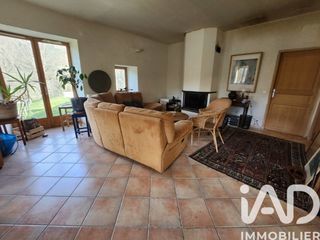  Maison � vendre 9 pi�ces 310 m�