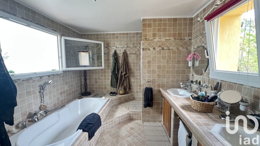 � vendre  Villa Nice (06200)