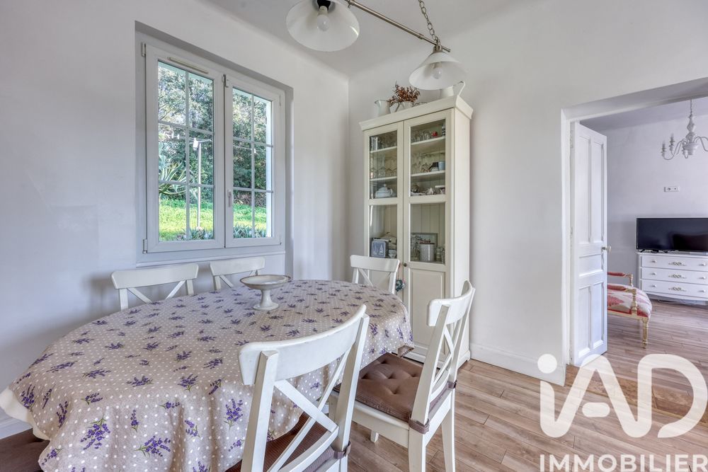 � vendre  Maison Saint-Rapha�l (83700)