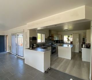  Maison � vendre 5 pi�ces 218 m�