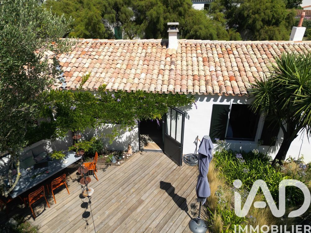 � vendre  Maison Sainte-Marie-de-R� (17740)