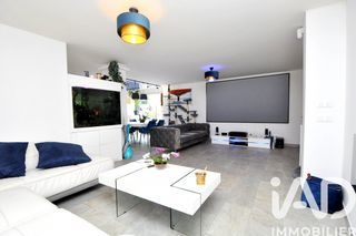  Maison � vendre 7 pi�ces 205 m�