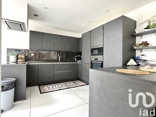  Maison � vendre 4 pi�ces 185 m�