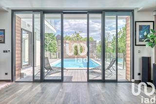  Maison � vendre 9 pi�ces 343 m�