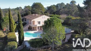  Maison � vendre 6 pi�ces 216 m�