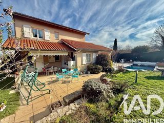  Villa � vendre 8 pi�ces 172 m�