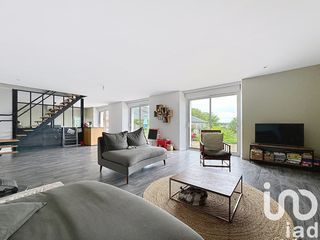  Maison � vendre 7 pi�ces 210 m�