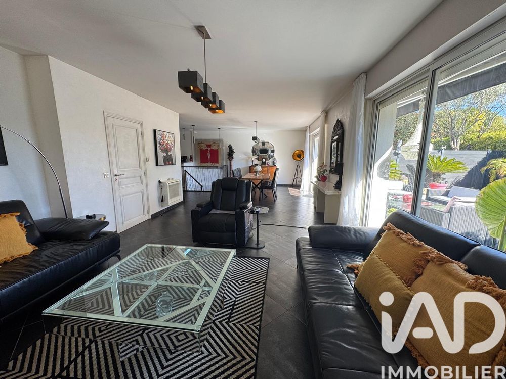 � vendre  Villa Antibes (06600)